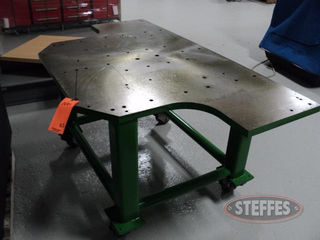 Custom fabrication table,_1.JPG